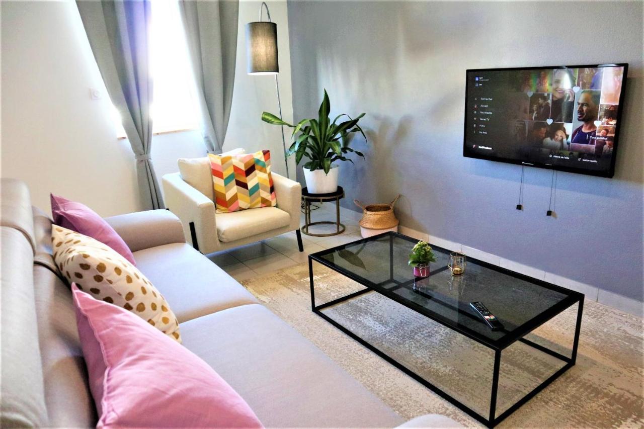 5 Mn Zenith Grande Halle Auvergne,Pied De Gergovie,Garage,Netflix Romagnat Экстерьер фото